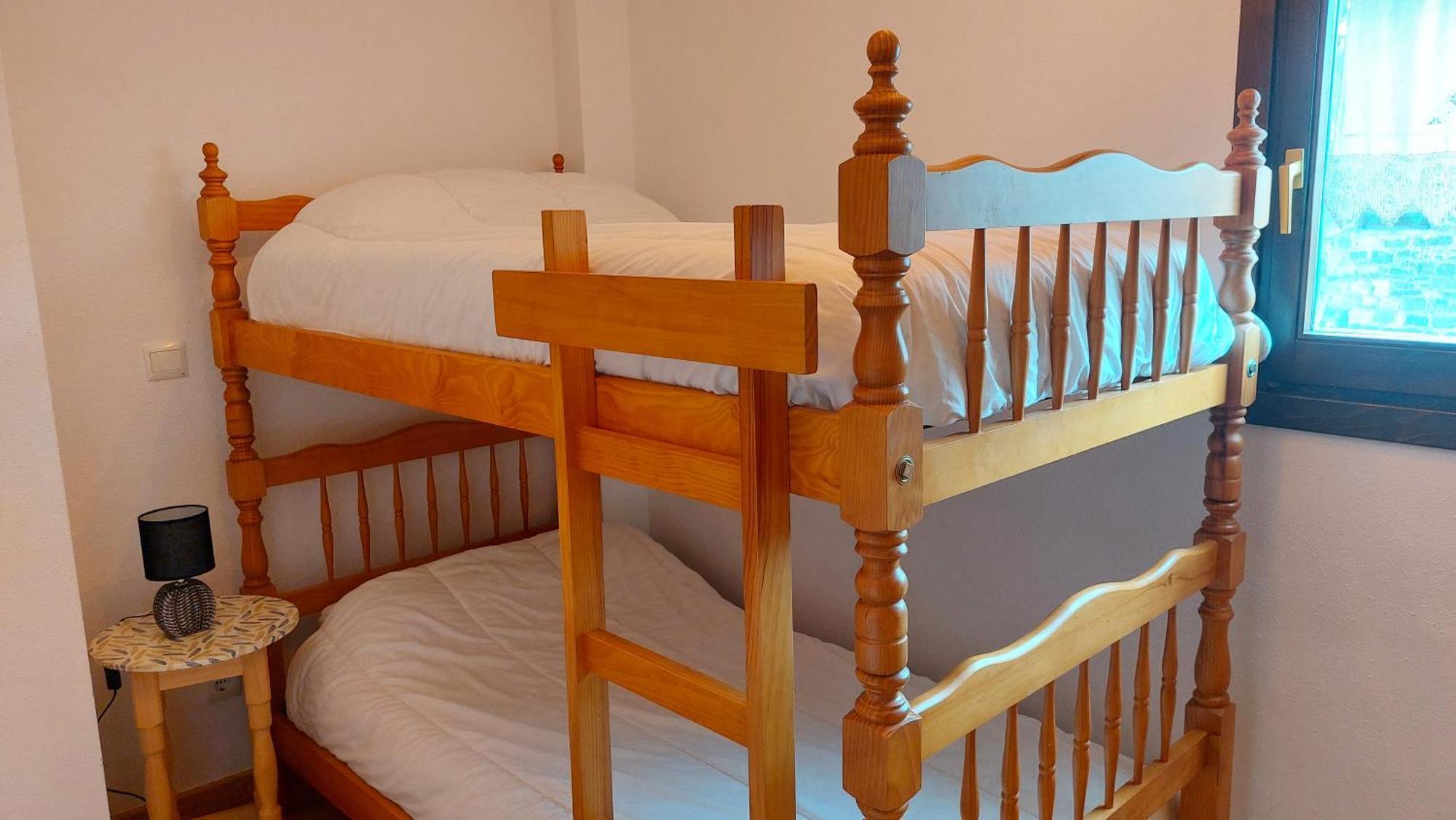 Apartamentos Castiello De Jaca 3000 Bagian luar foto